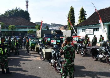 Korem 083 Bagikan 3.000 Paket Sembako Untuk Didistribusikan Ke Masyarakat Melalui Kodim 0833 Kota Malang