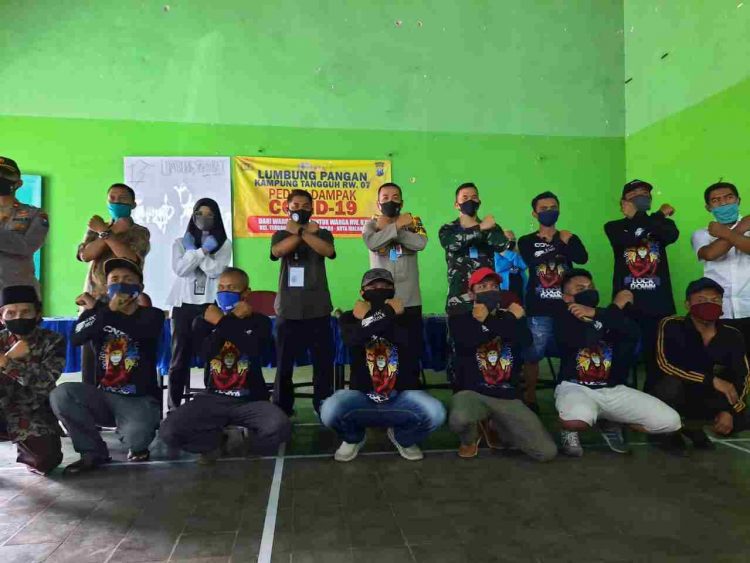 Kapolresta Malang Kota dan Dandim 0833 Hadiri Pembentukan Dua Kampung Tangguh