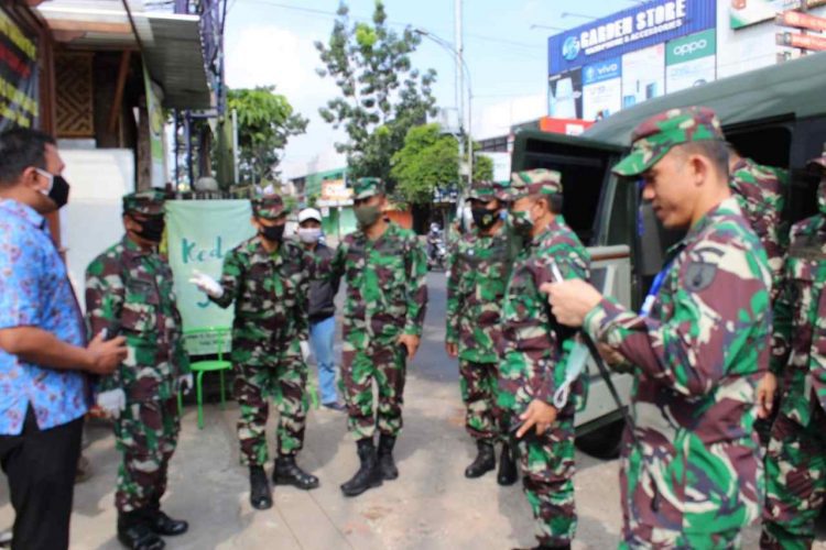 Dandim 0833 Pimpin Apel Persiapan Pasukan TNI Untuk Pengamanan PSBB Kota Malang
