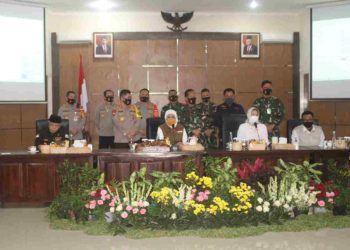 Gubernur, Kapolda Jatim, Pangdam V Brawijaya Evaluasi Masa Transisi Bersama Tiga Kepala daerah Malang Raya