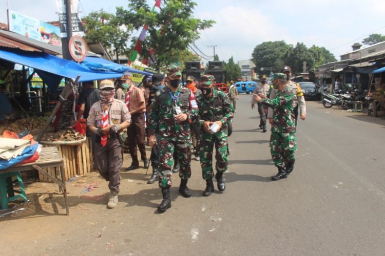 Letkol Inf Tommy Anderson Tinjau Pasar Induk Gadang