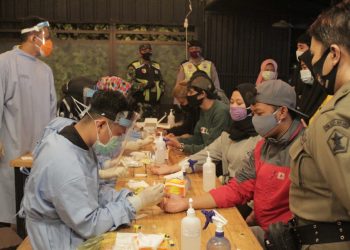 1 Orang Pengunjung Pujasera Diamankan Setelah Hasil Rapid Test Diketahui Reaktif