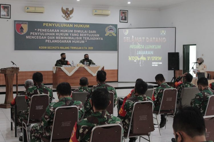 Prajurit Dan ASN Kodim 0833 Diberi Penyuluhan Hukum