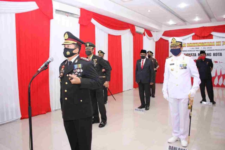 Presiden Joko Widodo : Tingkatkan Pelayanan Kepada Masyarakat Agar Masyarakat Lebih Percaya Lagi Kepada Polri