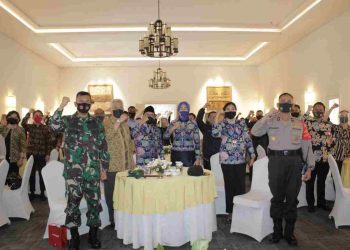 Pemkot Malang Berikan Sertifikat Kepada 51 Pelaku Industri