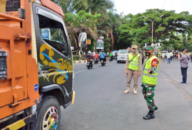 122 Orang Pengguna Jalan Sore Tadi Dikenai Sanksi Denda Karena Tidak Pakai Masker