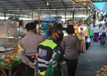 Pasar Tradisional Tetap Diawasi Oleh Jajaran Kodim 0833