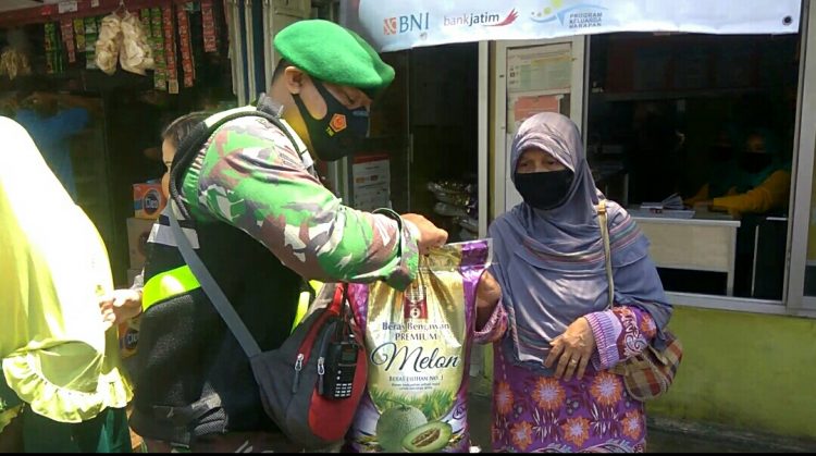 112 Warga Kecamatan Klojen Terima BPNT