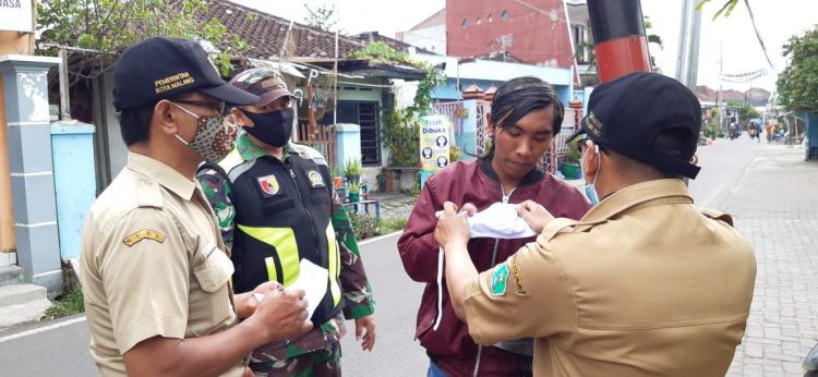 Operasi Yustisi Menyasar Terminal Arjosari Dan Wilayah Perkampungan