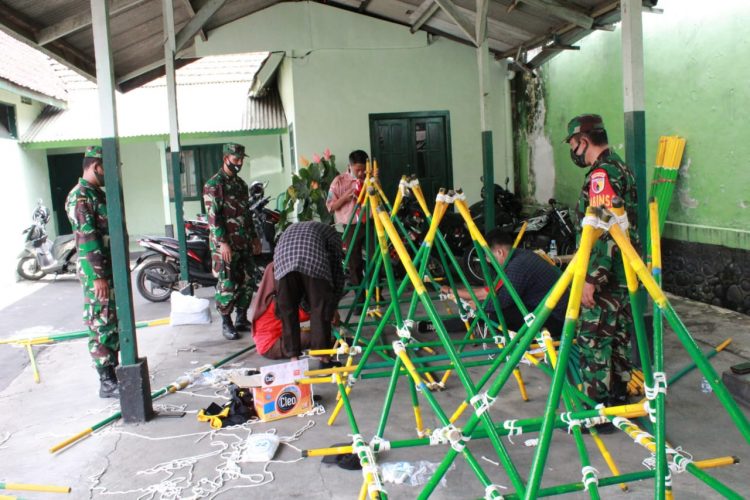 Bentuk Siswa Berkarakter, Kodim 0833 Terus Latih Pramuka