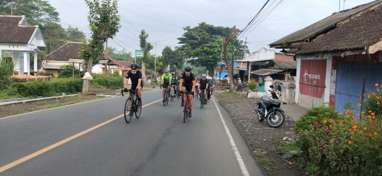 Dandim 0833 Gowes Bersama Komunitas Gowes Malang Raya