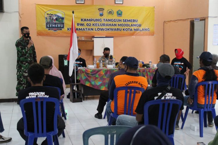 Pimpinan TNI Polri Kota Malang Kunjungi Kampung Tangguh Semeru Alba