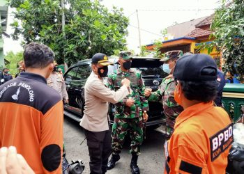 Seorang Warga Hanyut, Dandim 0833 Dan Kapolresta Malang Turun Ke Lokasi