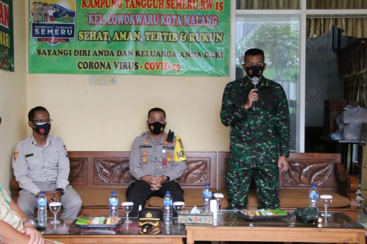 Sosialisasikan PPKM Dan Vaksinasi, Dandim 0833 Dan Kapolresta Malang Kunjungi Kampung Tangguh