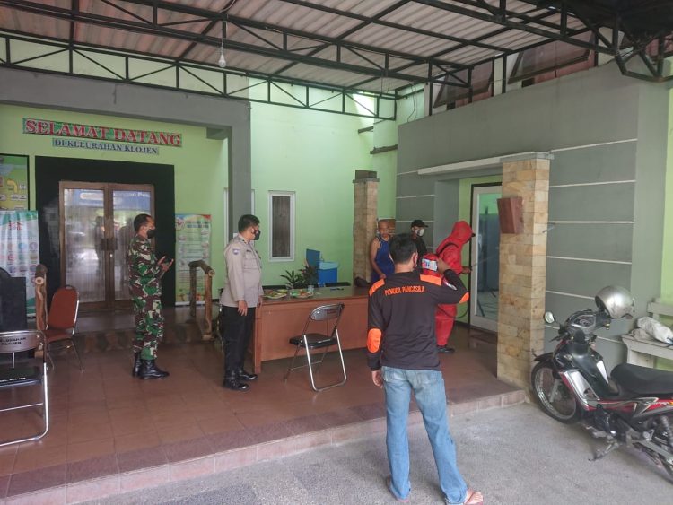 Penyemprotan Disinfektan Gencar Dilaksanakan Di Wilayah Klojen