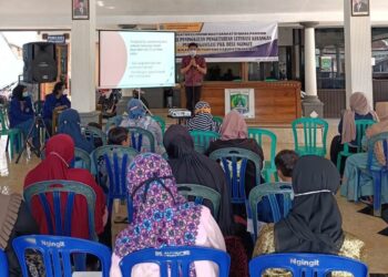 Dosen Muda Akuntansi FE UM Kuatkan Ekonomi Masyarakat Desa Dengan Literasi Keuangan