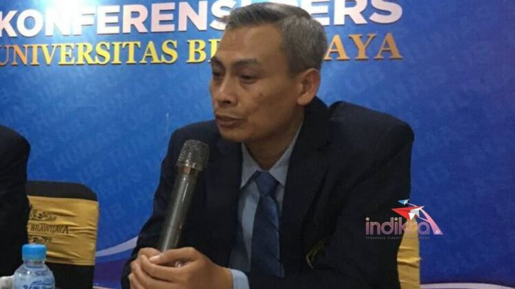 Prof. Sugiono, S.T., M.T., Ph.D., berhasil ciptakan Peta Jalan DAD untuk meningkatkan konsentrasi pengendara saat akan melintasi perlintasan kereta api (Foto : Redaksi)