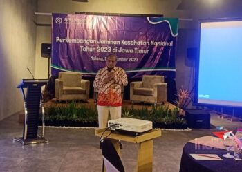 Kepala BPJS Kesehatan Cabang Malang, dr Roni Kurnia Hadi Permana saat menyampaikan paparannya kepada wartawan