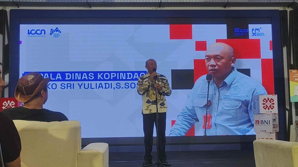 Kepala Diskopindag Kota Malang, Dr. Eko Sri Yuliadi, S.Sos, MM., saat memberikan sambutan dalam pembukaan FMX 2025